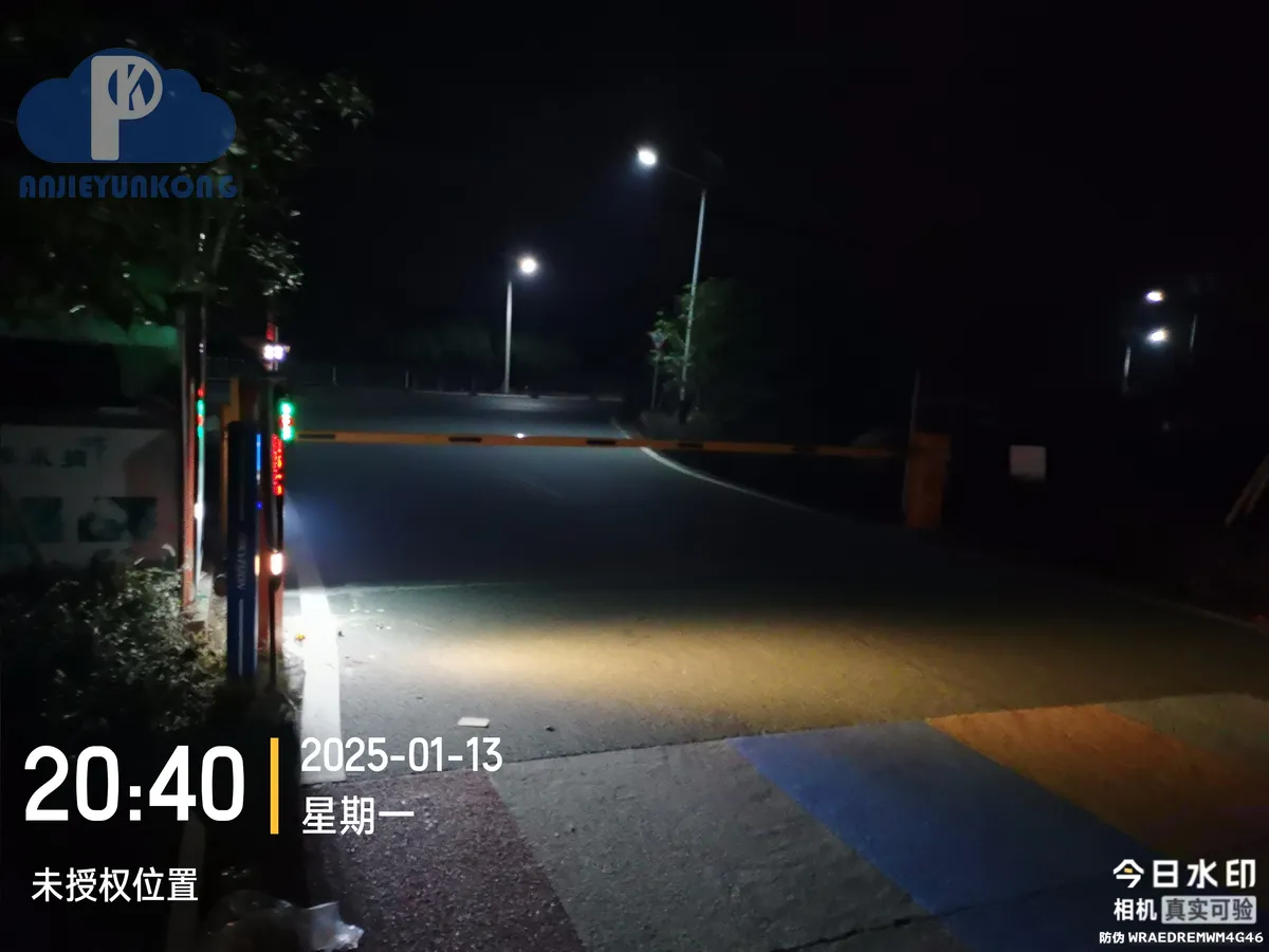 武汉停车场设备采购 现场安装实拍(湖北安捷云控)
